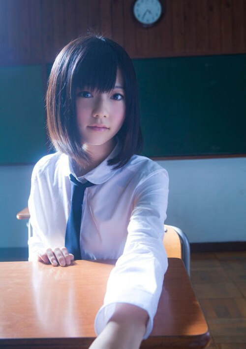 开云官网在线-乔纳·隆戈：全黑队的超级边锋，橄榄球历史的震撼力量，乔纳森乔斯达橄榄球