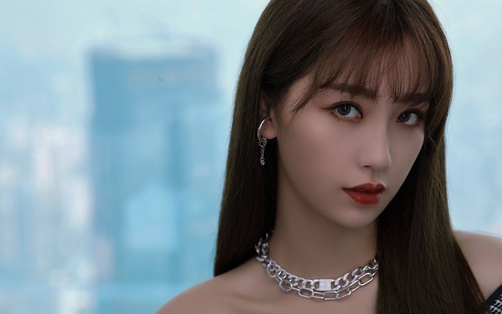 凯琳·科贝特蛙泳技术细节获高度赞赏，凯特琳与科比