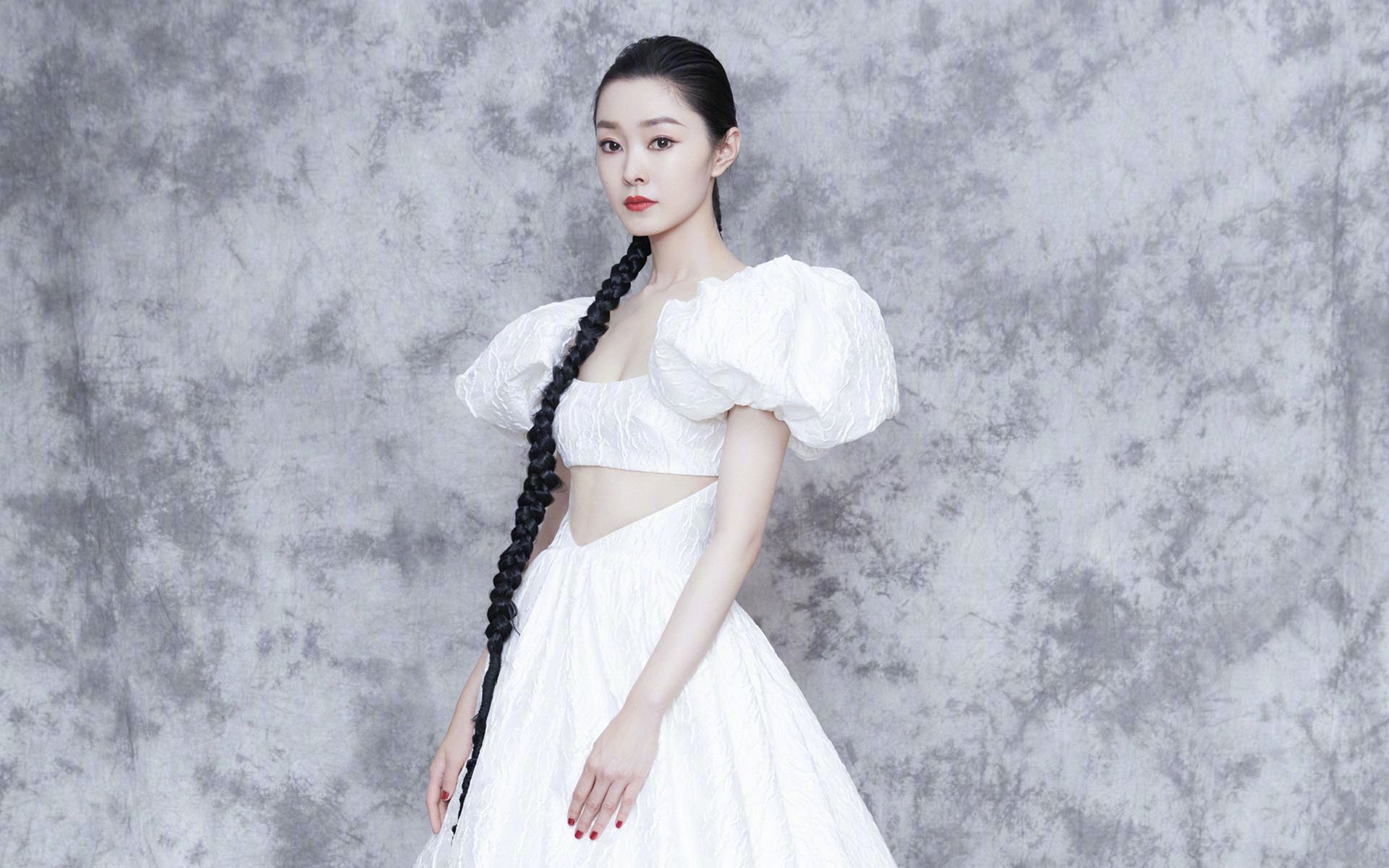 开云官网首页-水球战术与体能训练成稳定获胜保障，水球基本动作