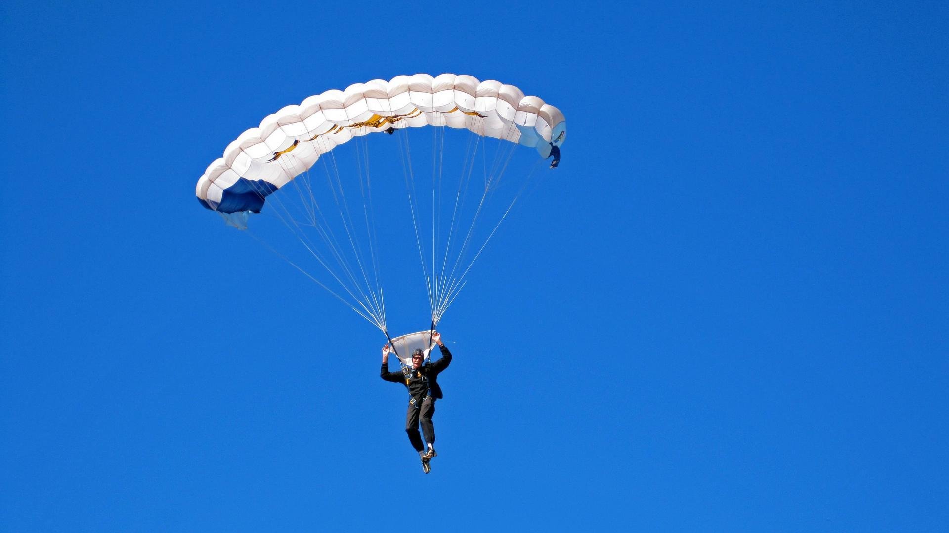 开云竞猜官网-_全球运动鞋展：科技引领运动鞋新革命_，运动品牌科技